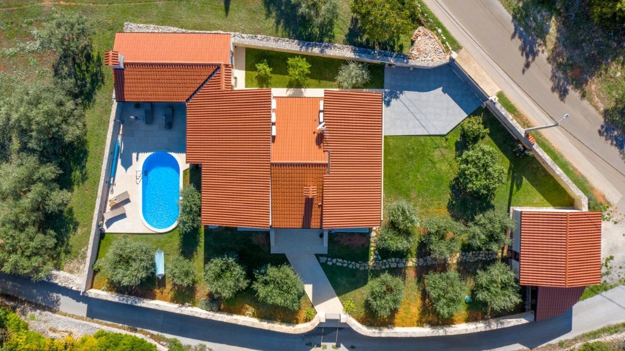 Villa Vignola Kavran Luaran gambar
